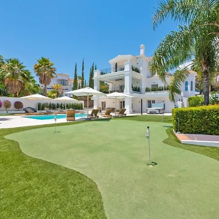 Willa Kaersgaard Marbella
